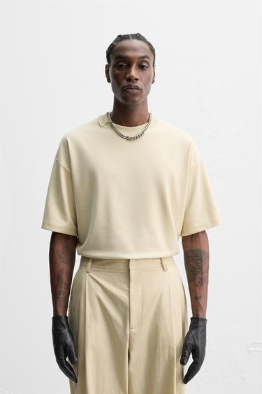LIMITED EDITION INTERLOCK T-SHIRT - camel by Zara