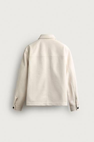 SURCHEMISE REGULAR FIT EFFET DAIM - Blanc cassé de Zara - Image 5
