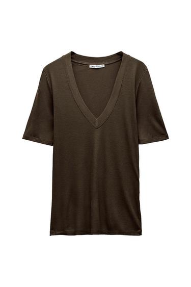 FLOWING V-NECK T-SHIRT