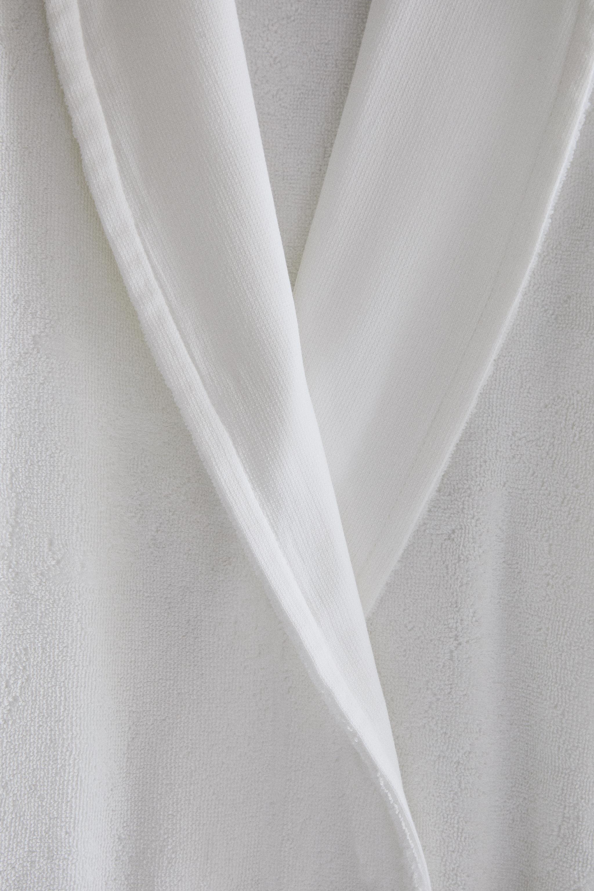 PEIGNOIR COTON TISSU APPLIQUÉ