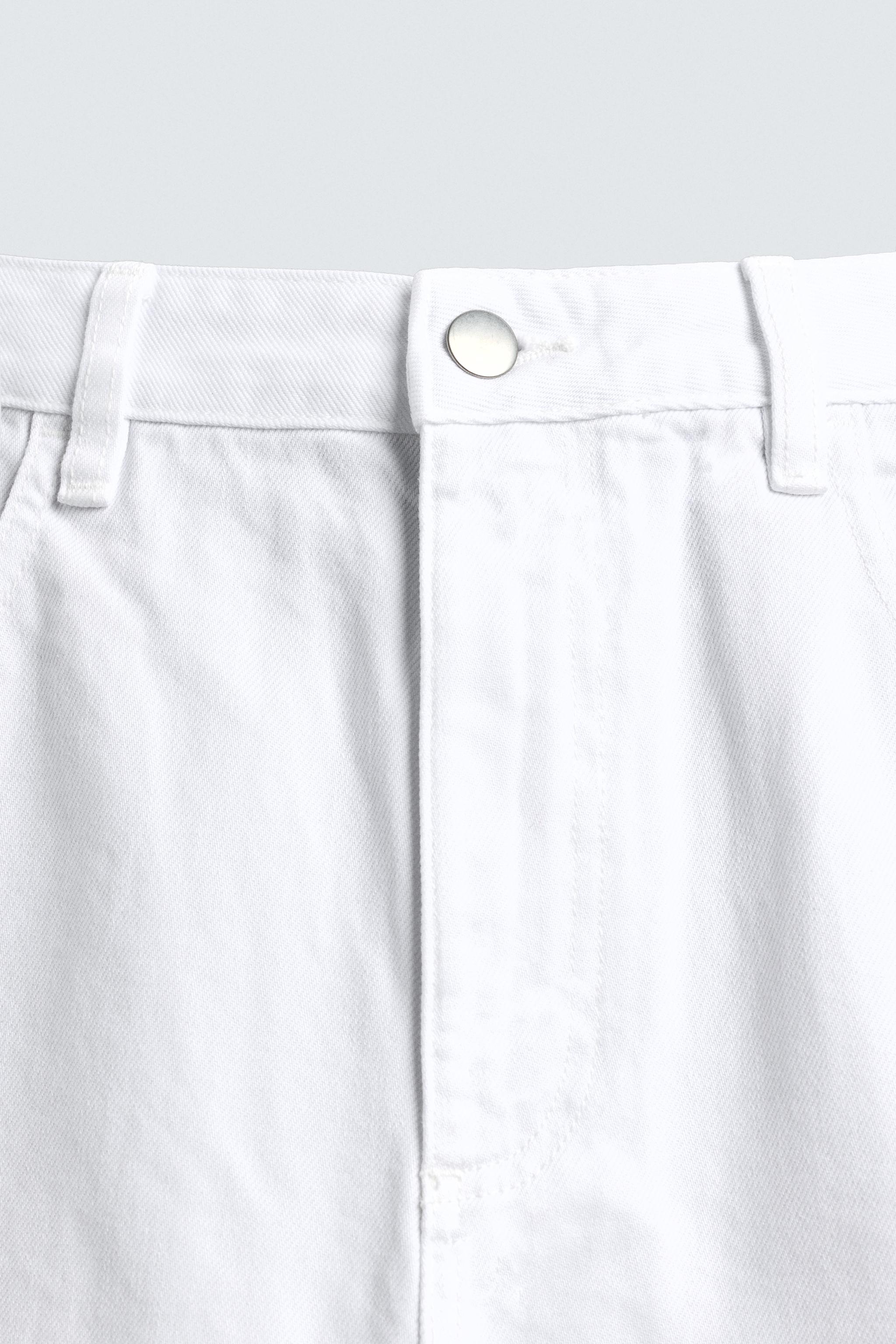 JEAN TAPERED WIDE FIT