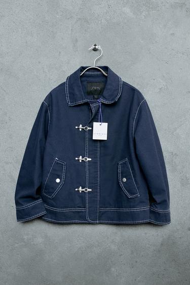 STORIESZ - جاكيت غرزات بأزرار نمساوية - بحري الخاص بـ Zara