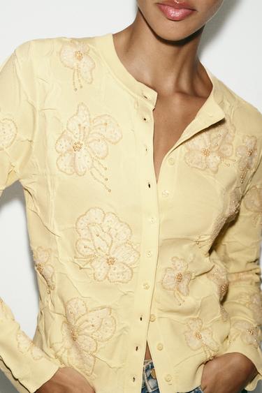 CHAQUETA PUNTO TEXTURA ABALORIOS - Amarillo claro de Zara