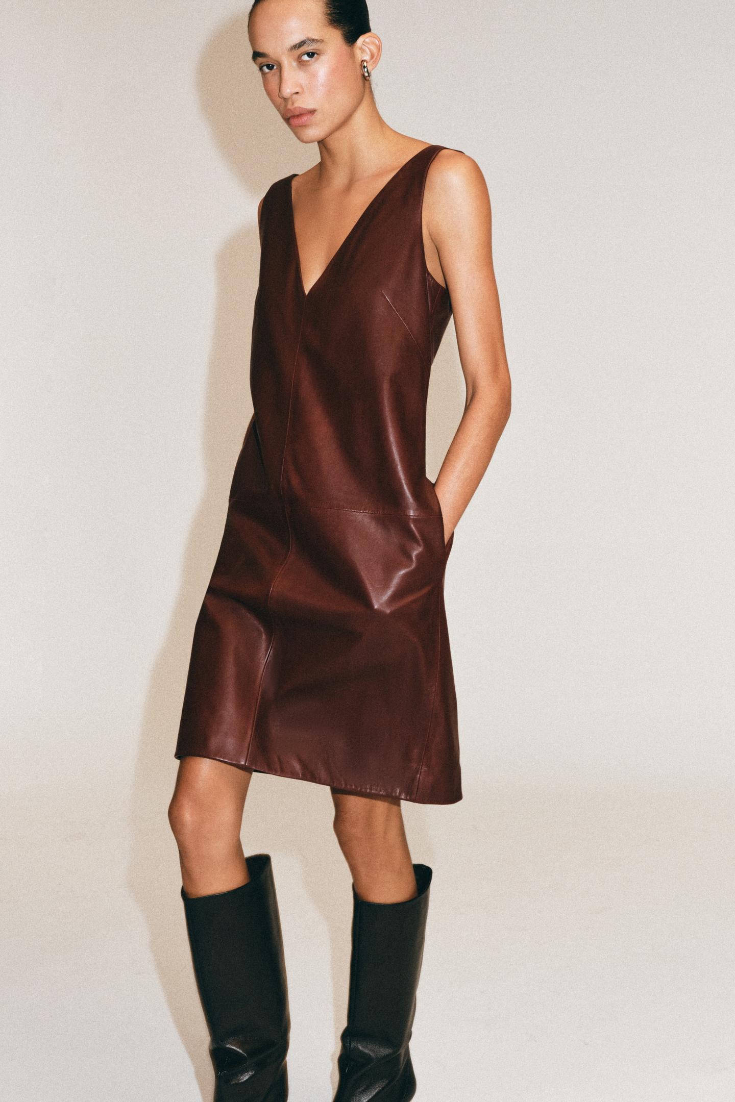 Женское платье Zara 100% Leather MIDI Dress ZW Collection, цвет: Бордовый — фото 4