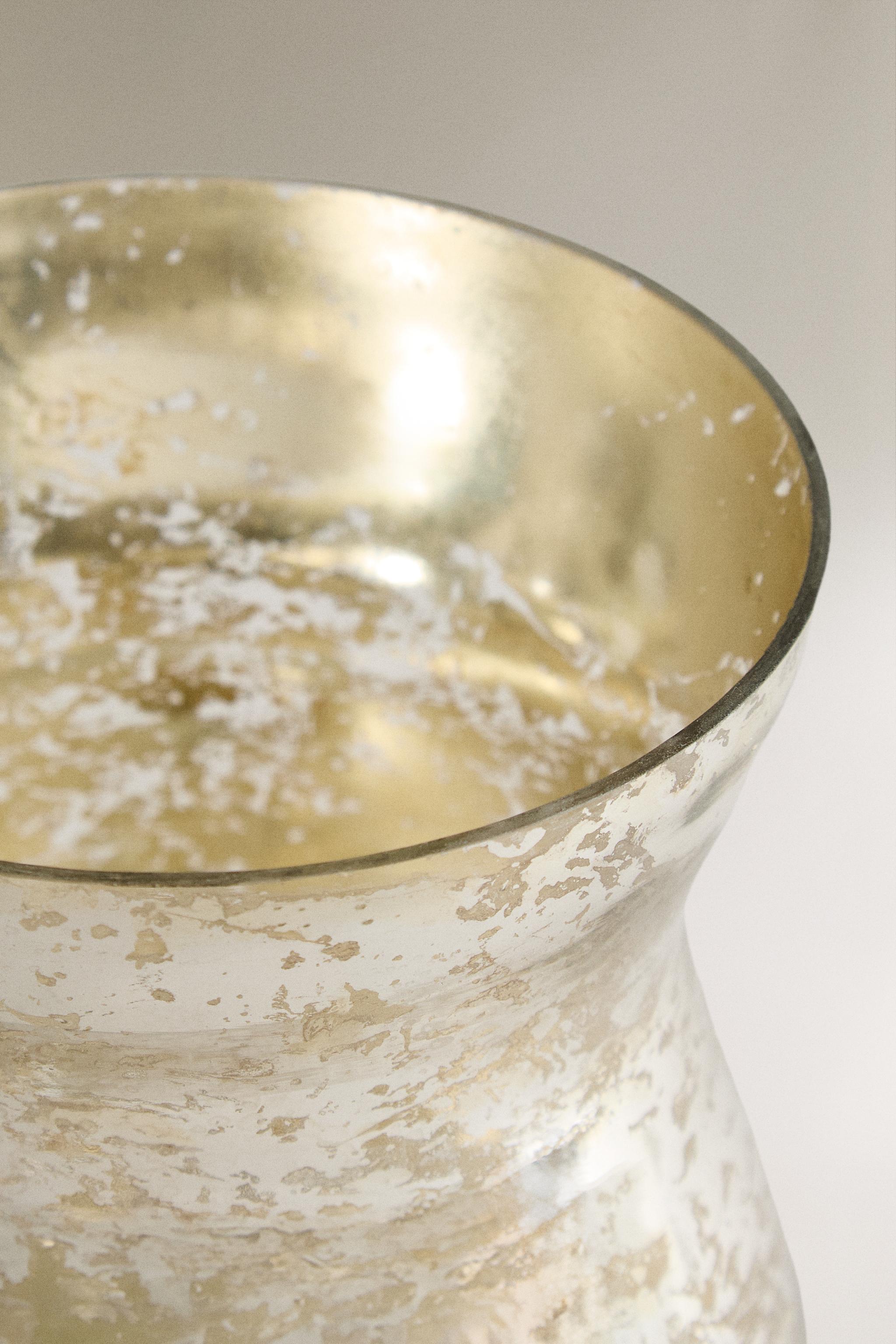 CHRISTMAS GLASS TEALIGHT HOLDER