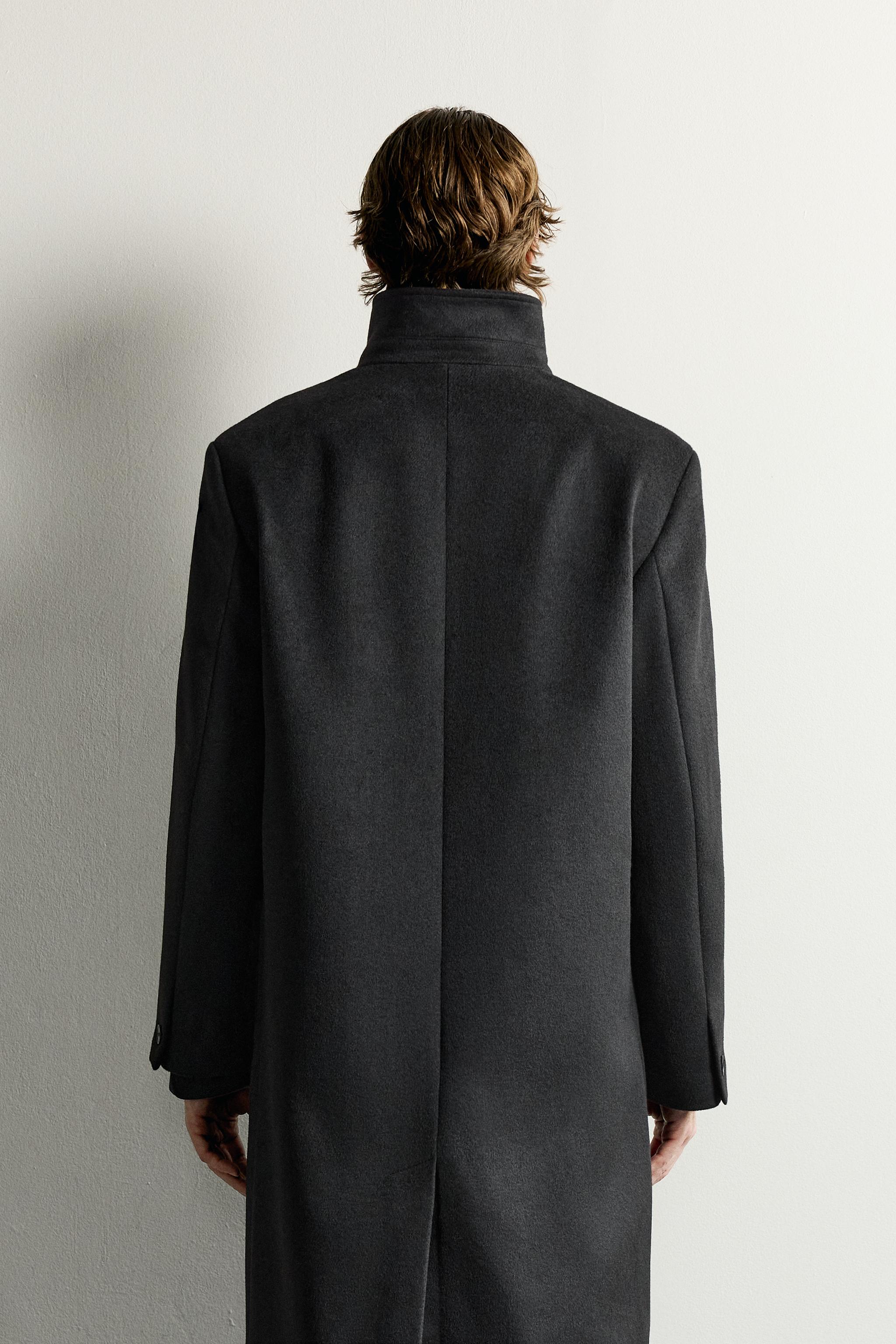 RELAXED-FIT HIGH-COLLAR COAT