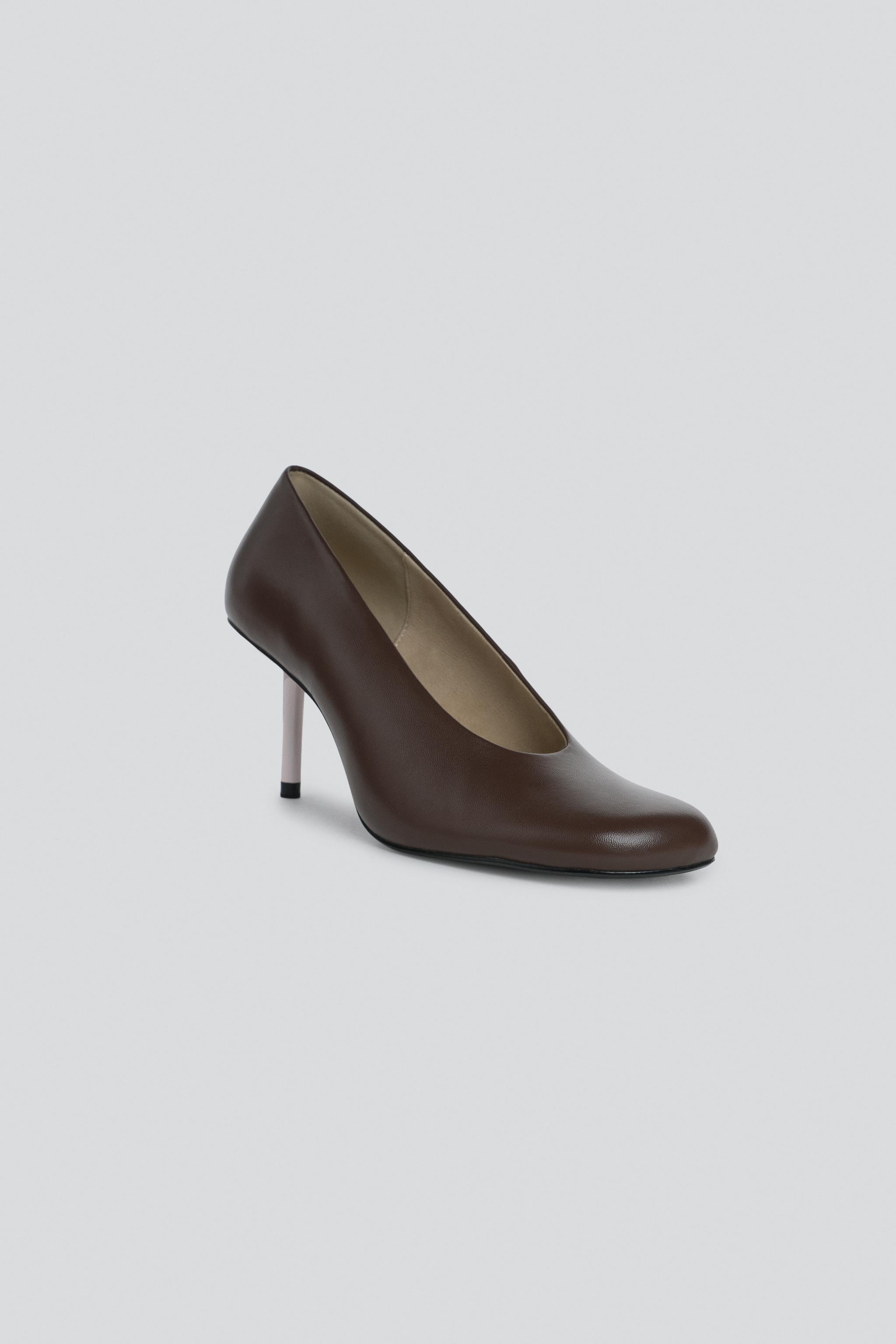 LIMITED EDITION LEATHER HIGH HEEL SHOES