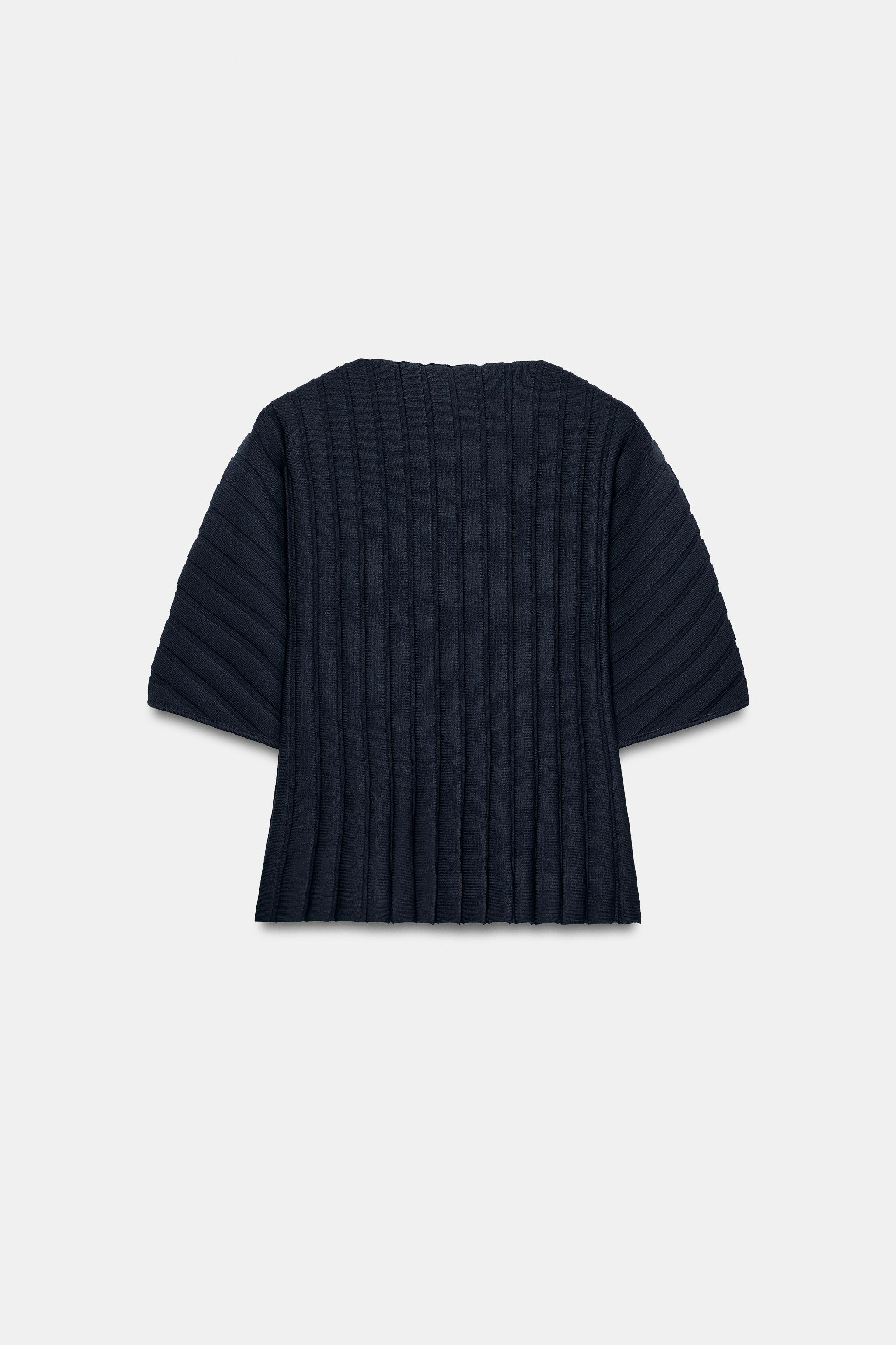 TOP DE TRICÔ CANELADO COM MANGA ABALONADA - Azul-marinho | ZARA Brasil