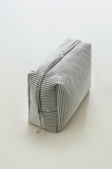 {navn} - {farge} for Zara