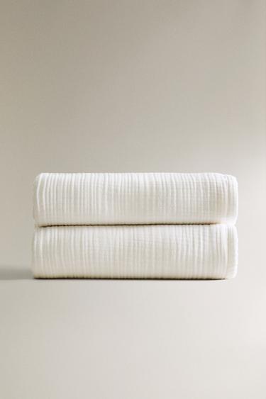 COTTON MUSLIN THROW - White by Zara - Image 1