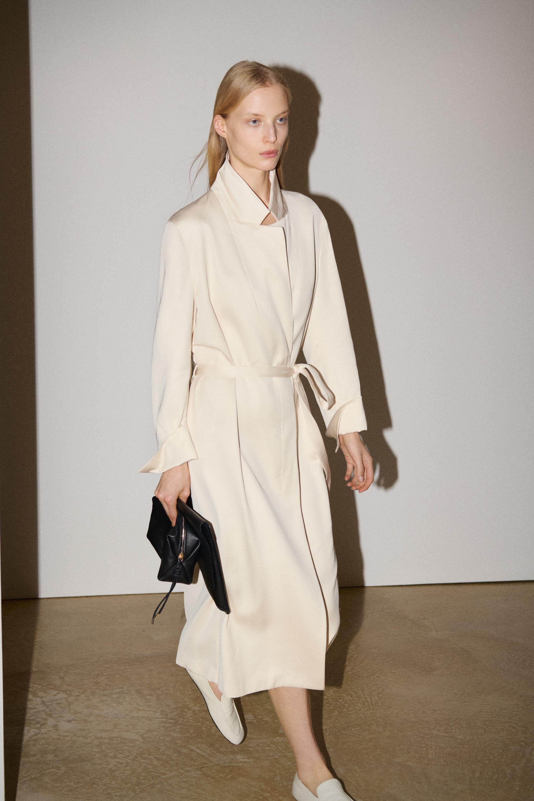 ZW COLLECTION BELTED COAT