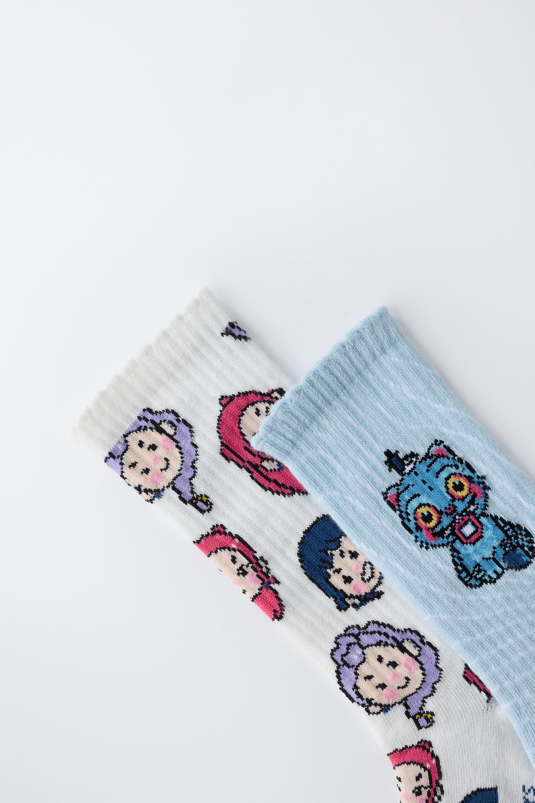 TWO-PACK OF KPOP DEMON HUNTERS™ NETFLIX © MID-CALF SOCKS