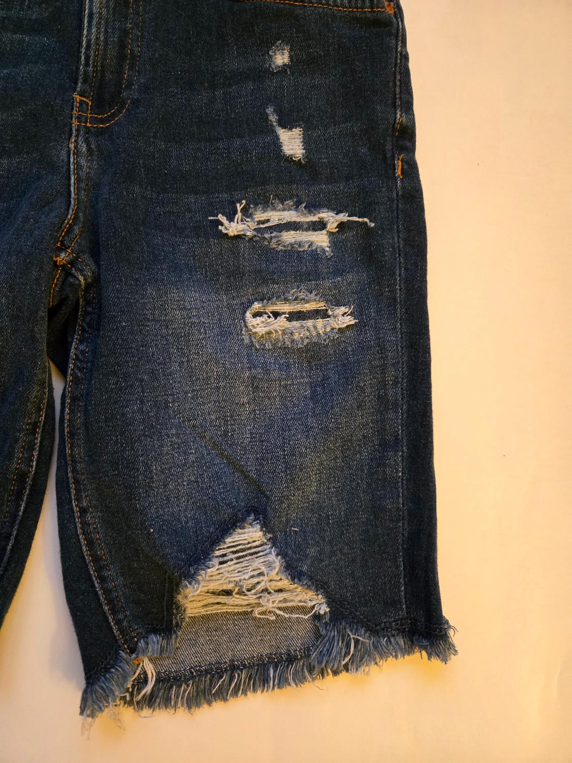RELAXED FIT RIPPED DENIM SHORTS - Image 3