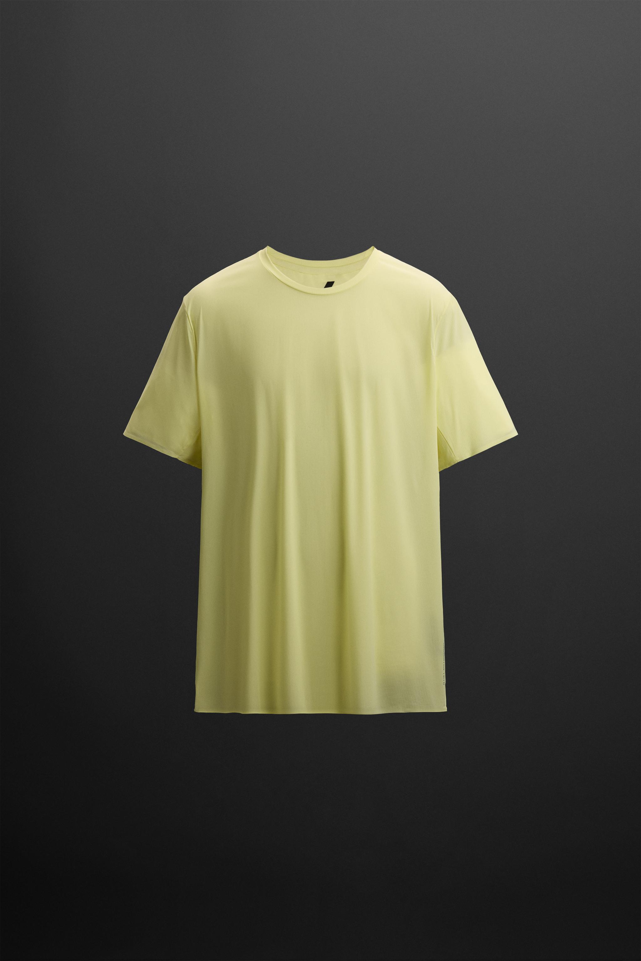 軽量テクニカルTシャツ - ライム | ZARA Japan / 日本
