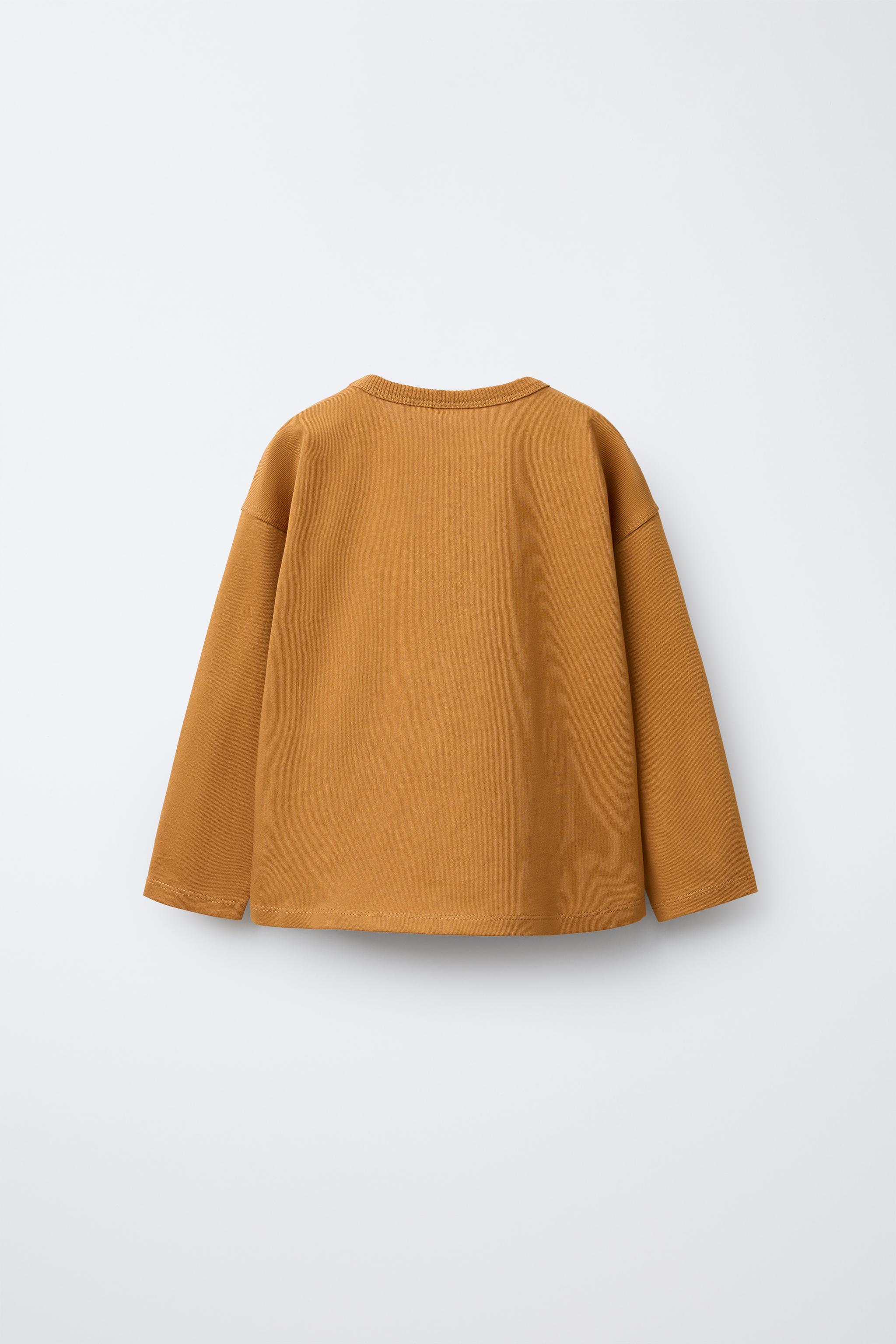 刺繍テキストプリントTシャツ - マスタード | ZARA Japan / 日本