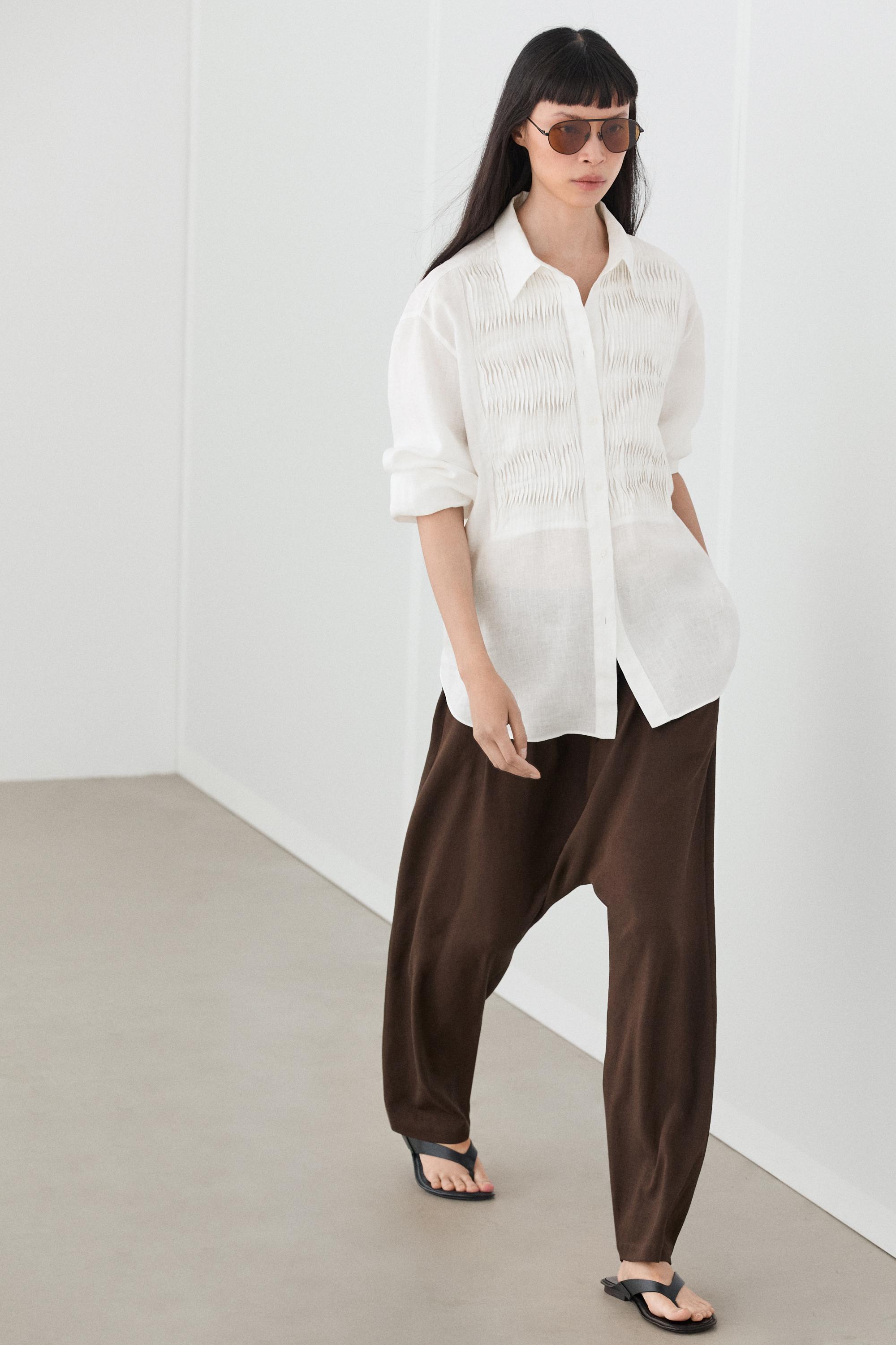 100% linen shirt with bib detail