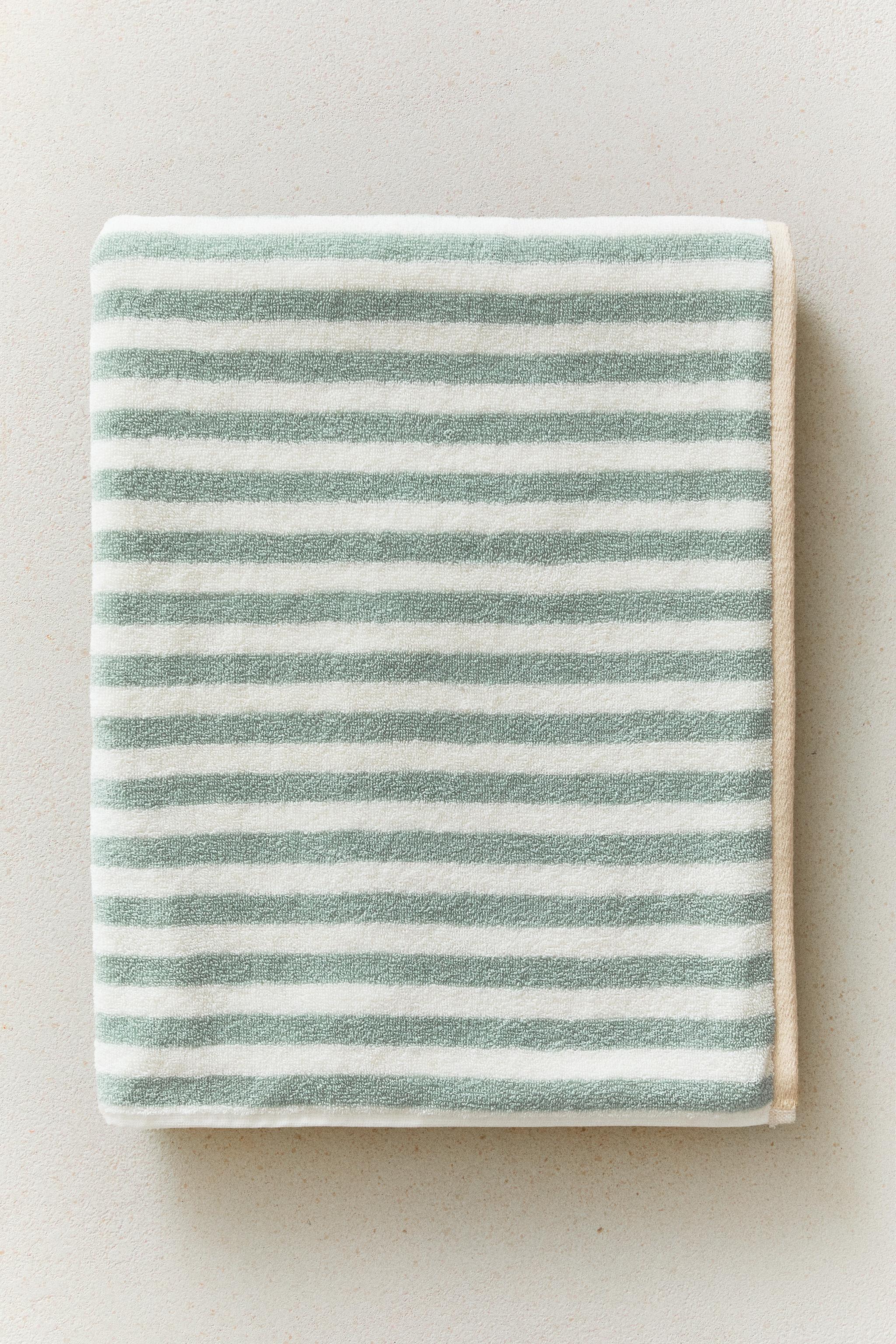 REVERSIBLE STRIPED BATH TOWEL — Sea green