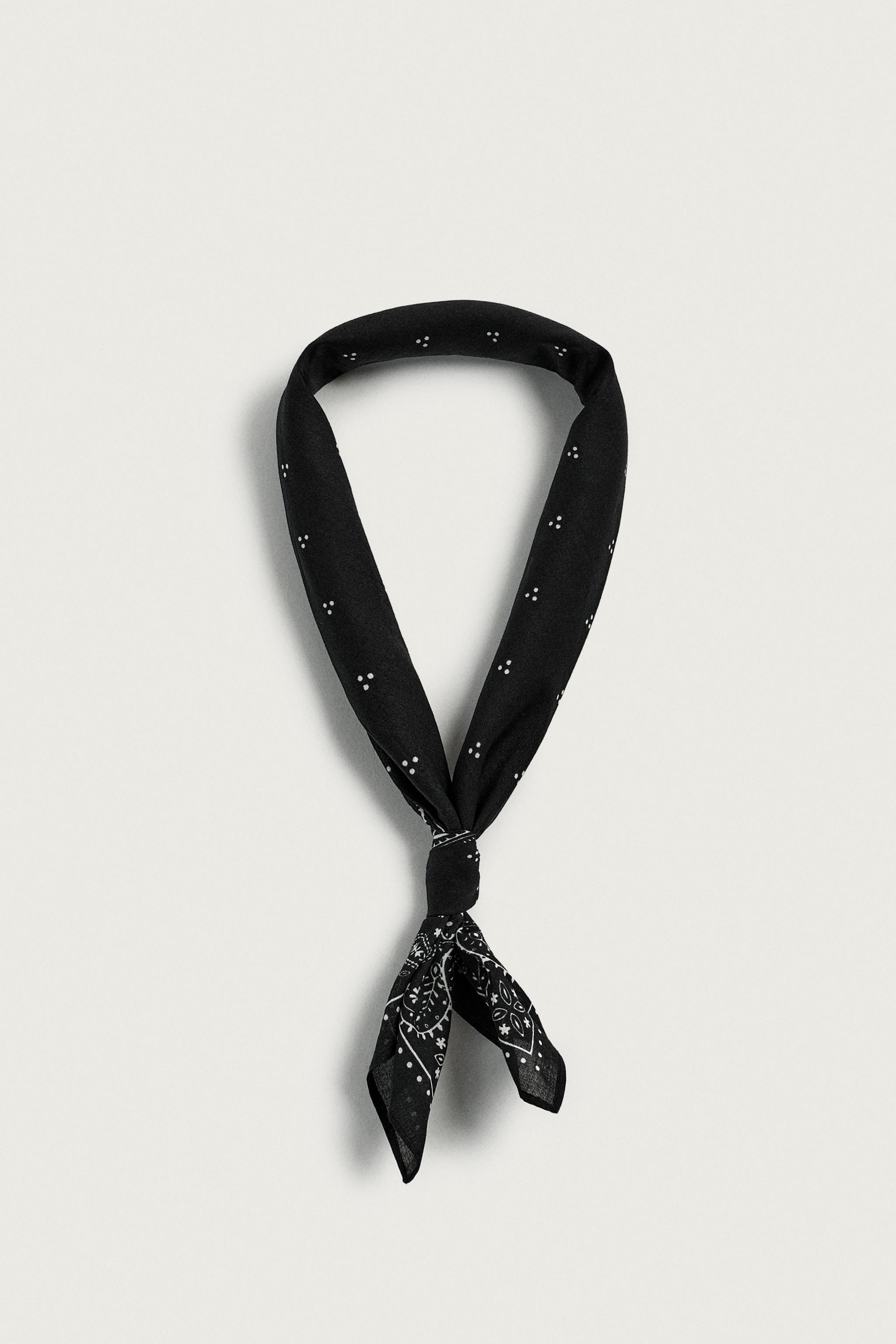 PAISLEY PRINT BANDANA — Black