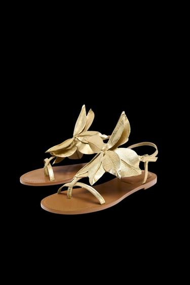 FLAT LEATHER SLIDER SANDALS WITH FLOWER - Gold by Zara