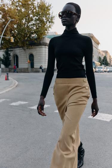 PANTALÓN CULOTTE BOTONES - Tostado de Zara