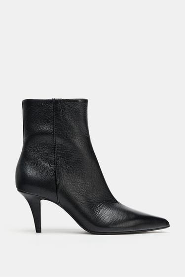 BOTÍN TACÓN PIEL - Negro de Zara