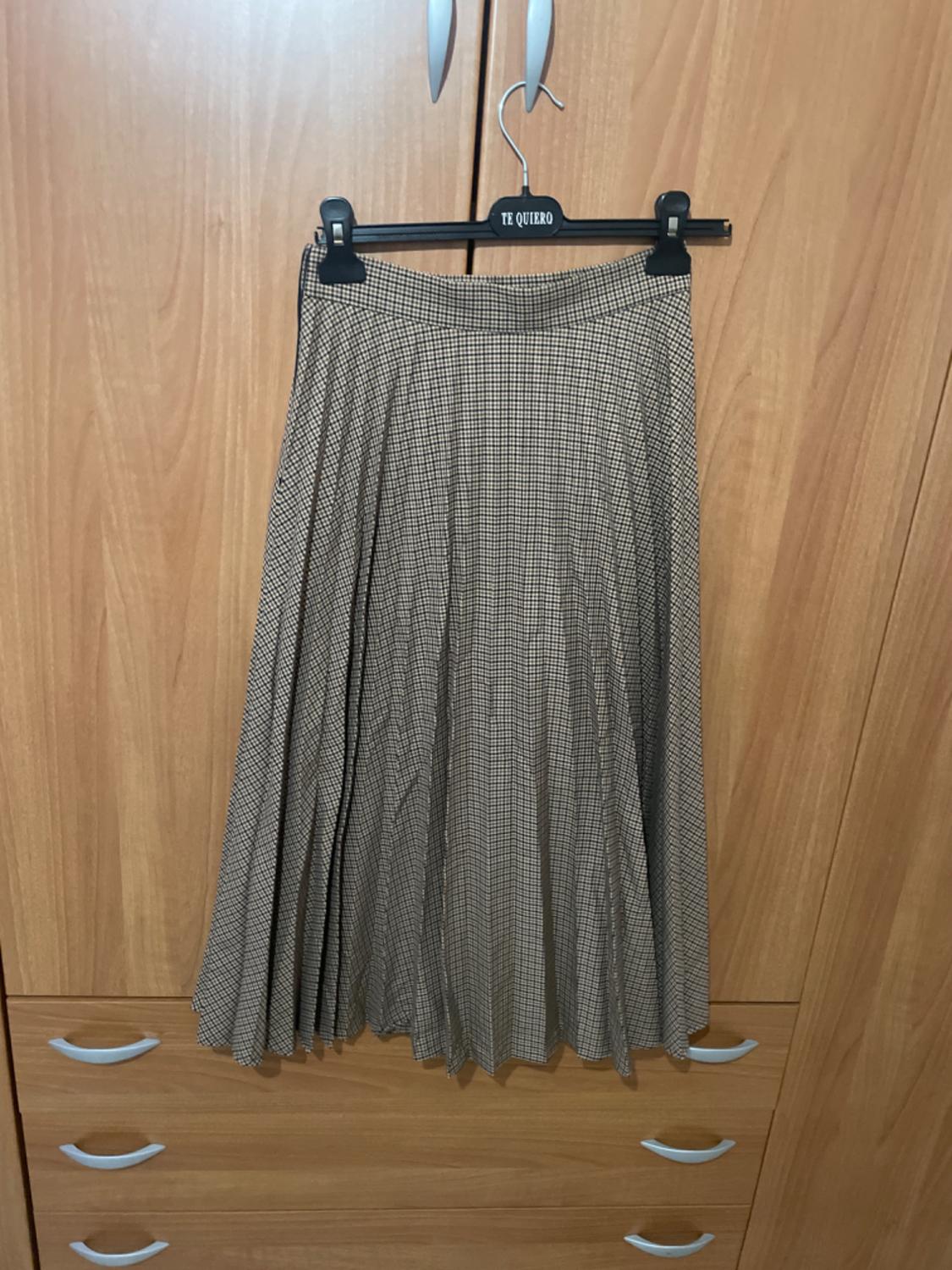 PLEATED CHECK SKIRT