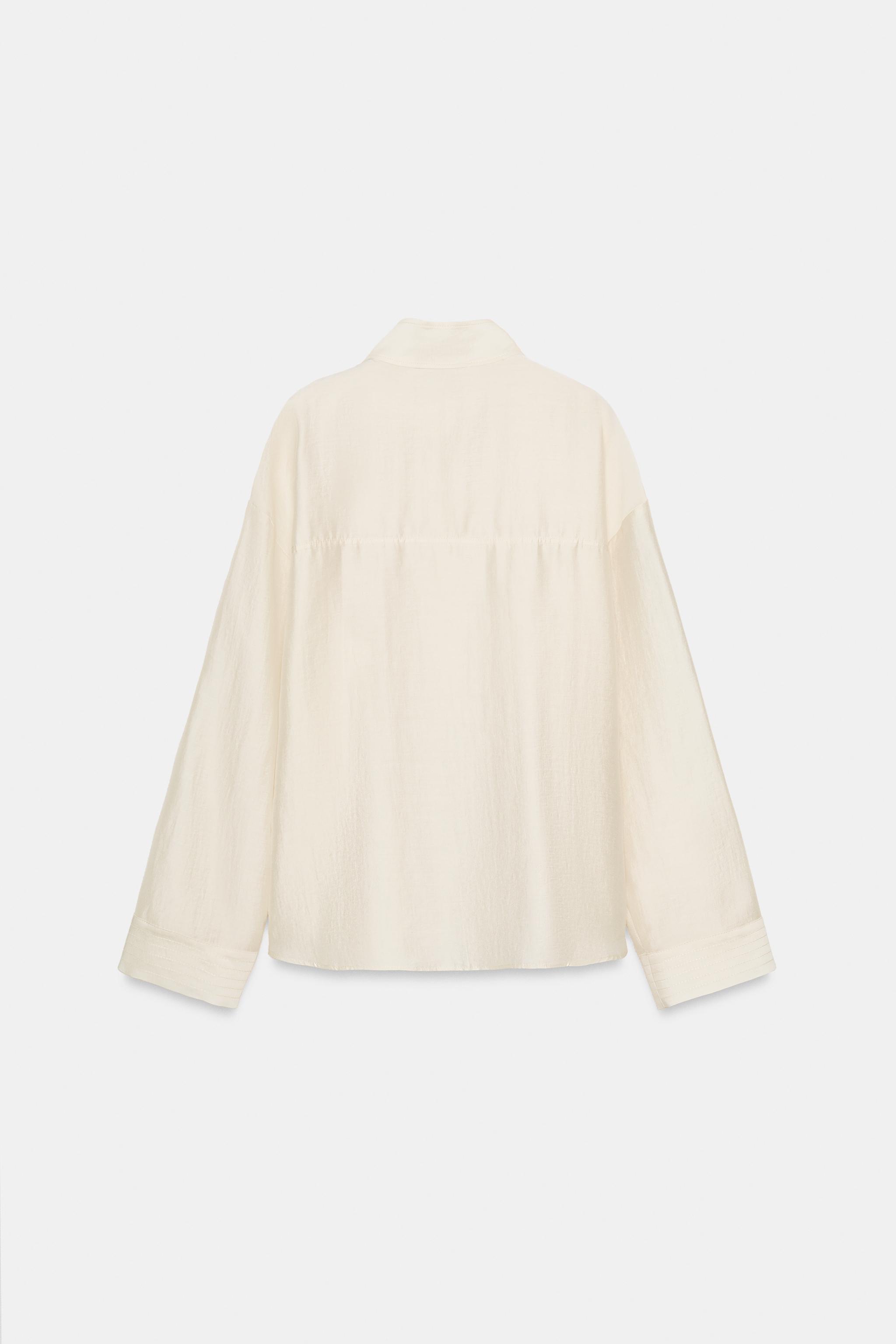 CHEMISE FLUIDE À COL MONTANT