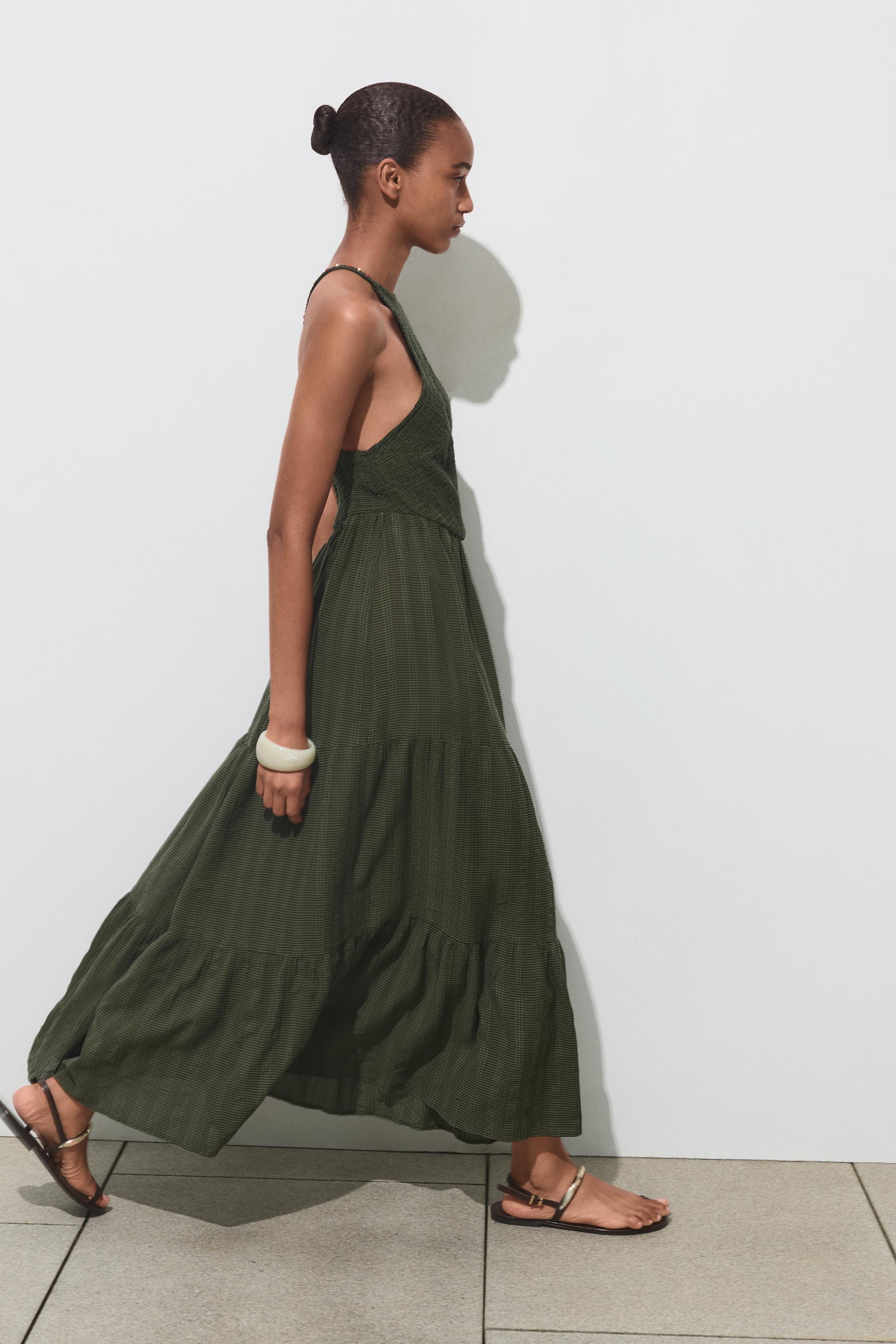 ビーズストラップ付きホルターネックワンピース - カーキ | ZARA