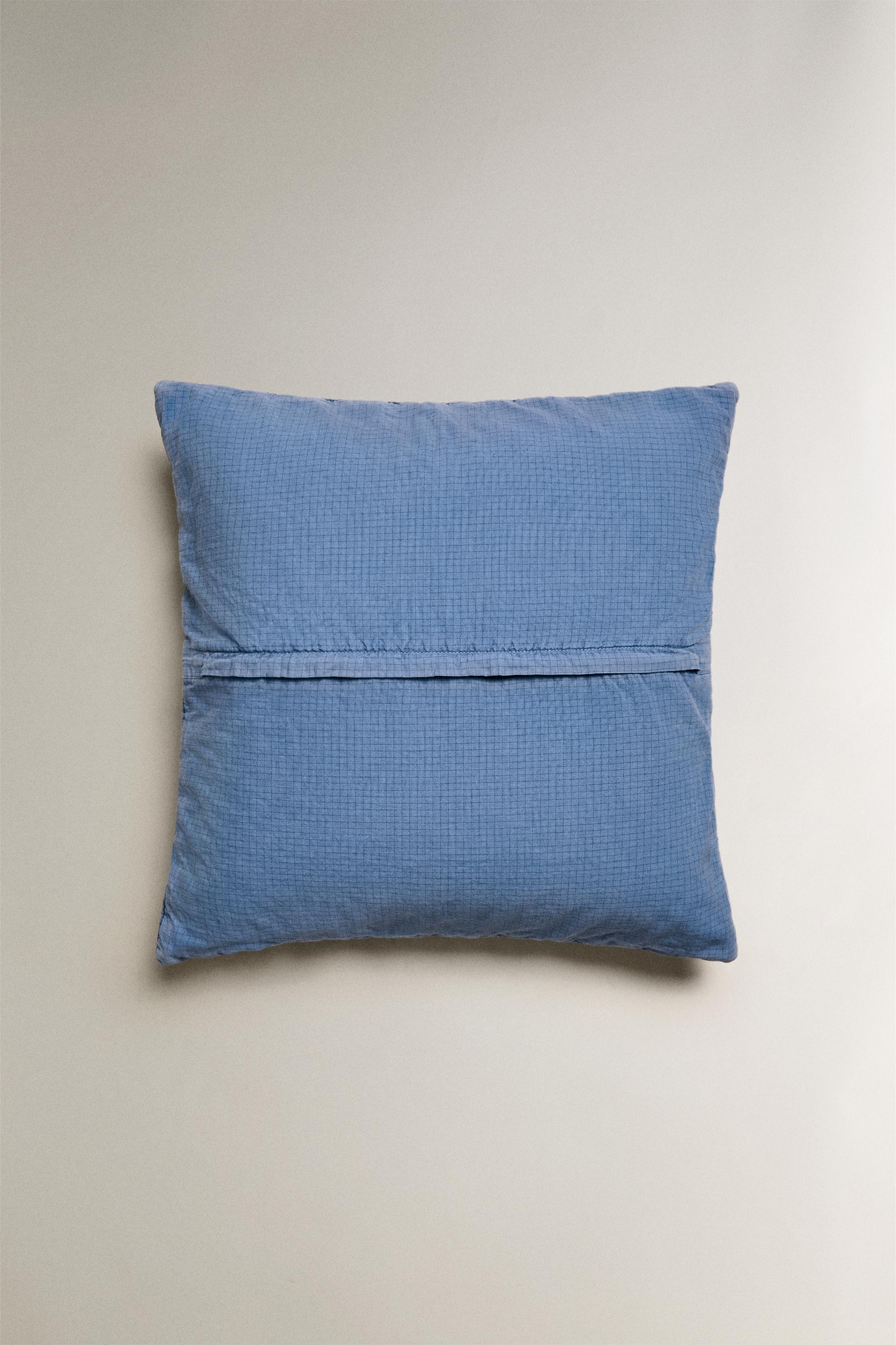 Zara KIDS REVERSIBLE CHECK THROW PILLOW COVER — фото 3