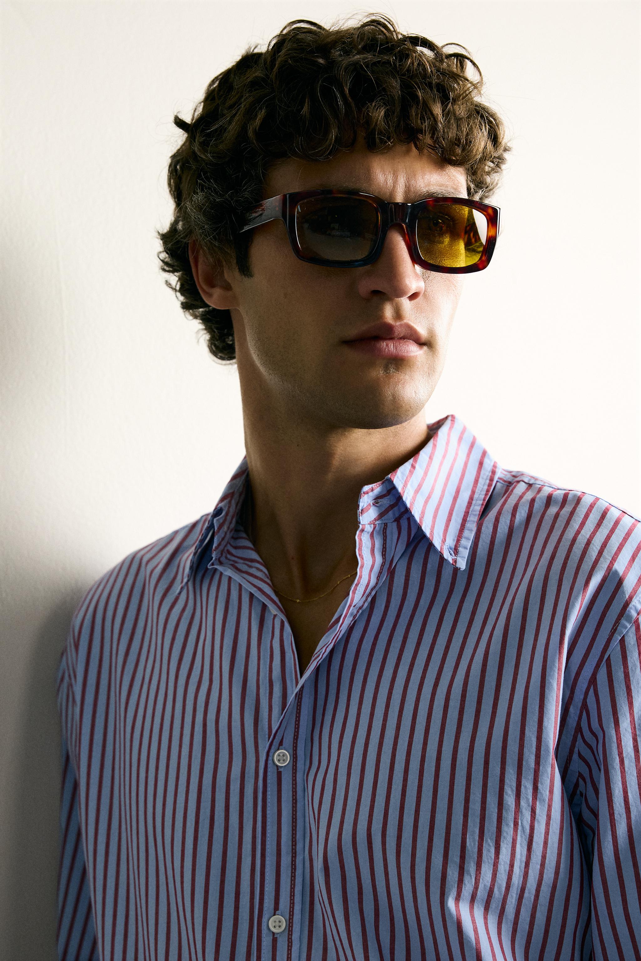 CONTRAST STRIPE REGULAR FIT SHIRT