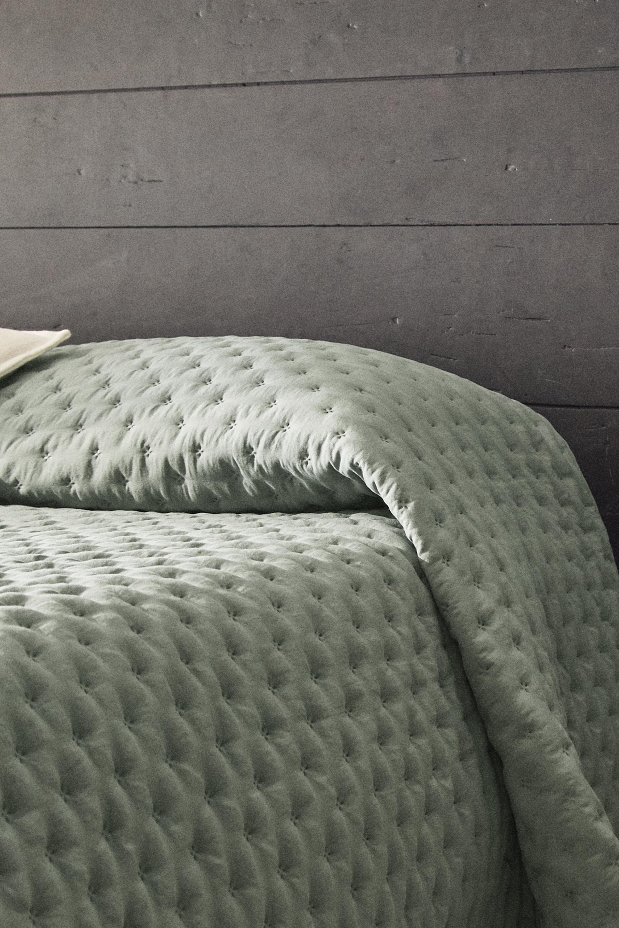 ザラホーム　キルト　ベットカバー　ブラック キルト布団と羽毛布団 | Zara Home 日本/Japan | 最新コレクション