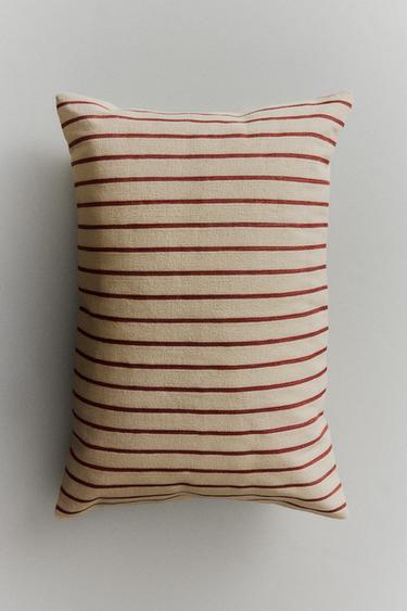 GESTREEPTE KUSSENHOES - Lichtbeige van Zara