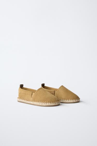 ESPADRILLE EN CUIR - Marron clair de Zara - Image 1