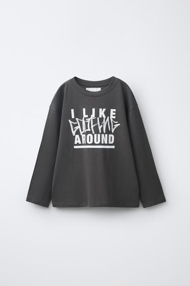 CAMISETA ESTAMPADA GRAFFITI - Antracita oscuro de Zara