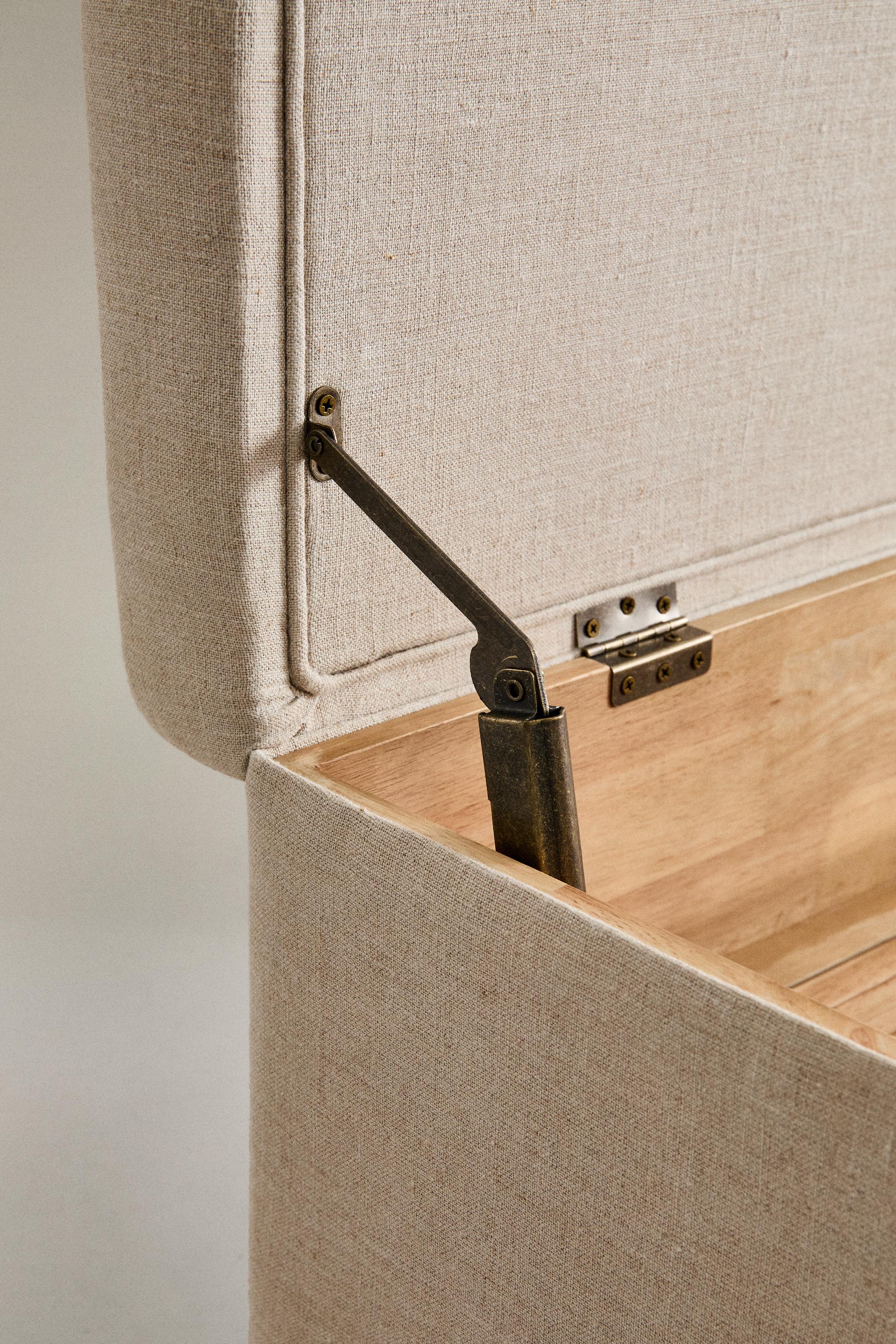 LARGE STORAGE BENCH