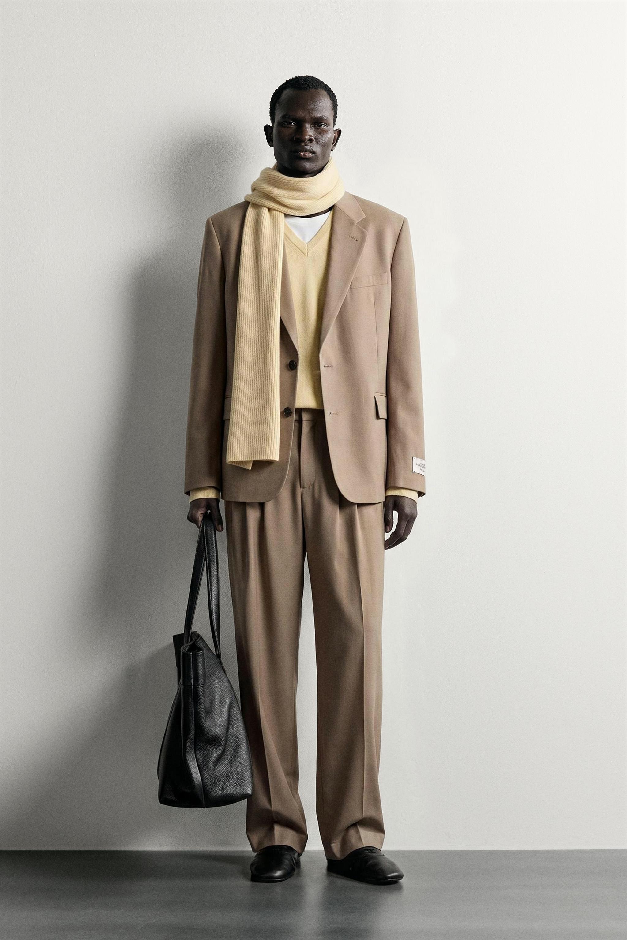 コントラスト リラックスフィットスーツ | ZARA Japan / 日本