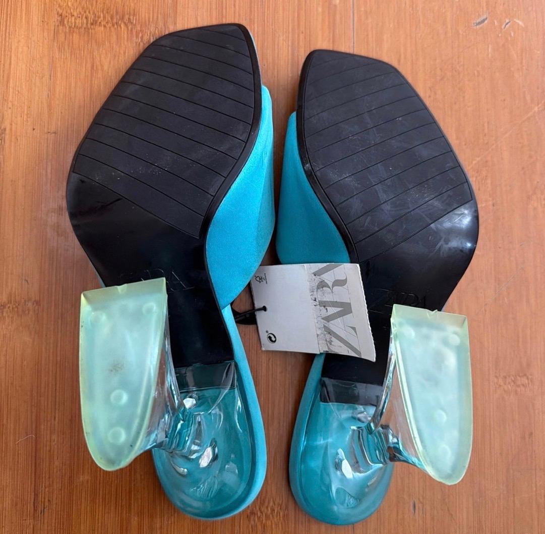 TURQUOISE HEELS - Image 3