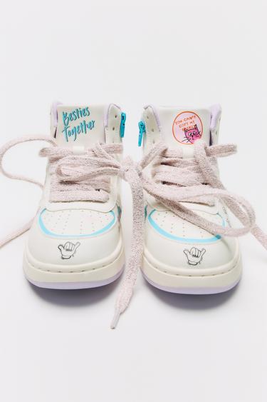 HOHER SNEAKER MIT GRAFFITI-PRINT - Weiß von Zara - Bild 0