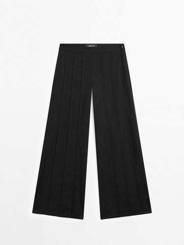 Zara Wide-leg trousers with seam details - Black