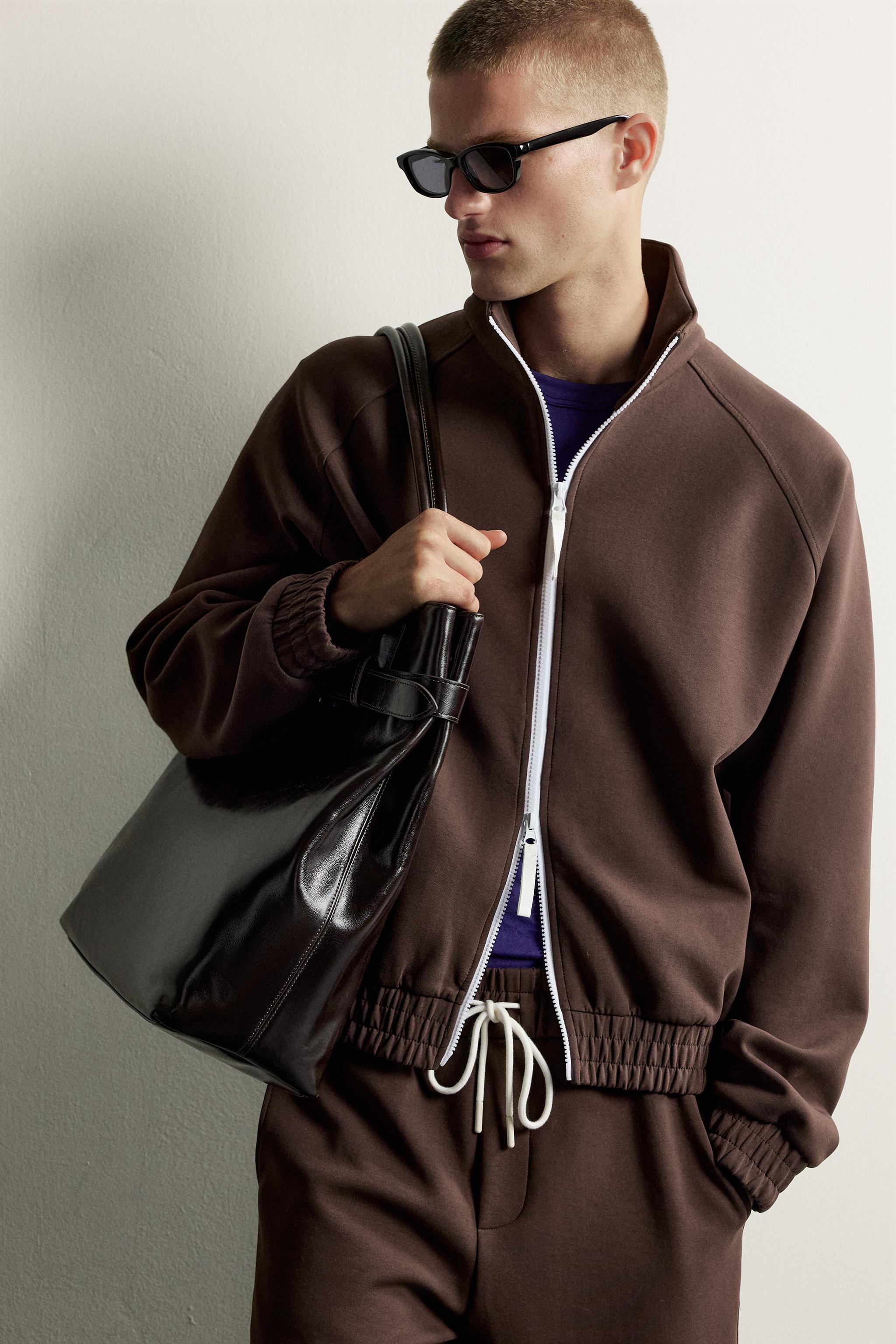 CONTRAST ZIP TRACK JACKET