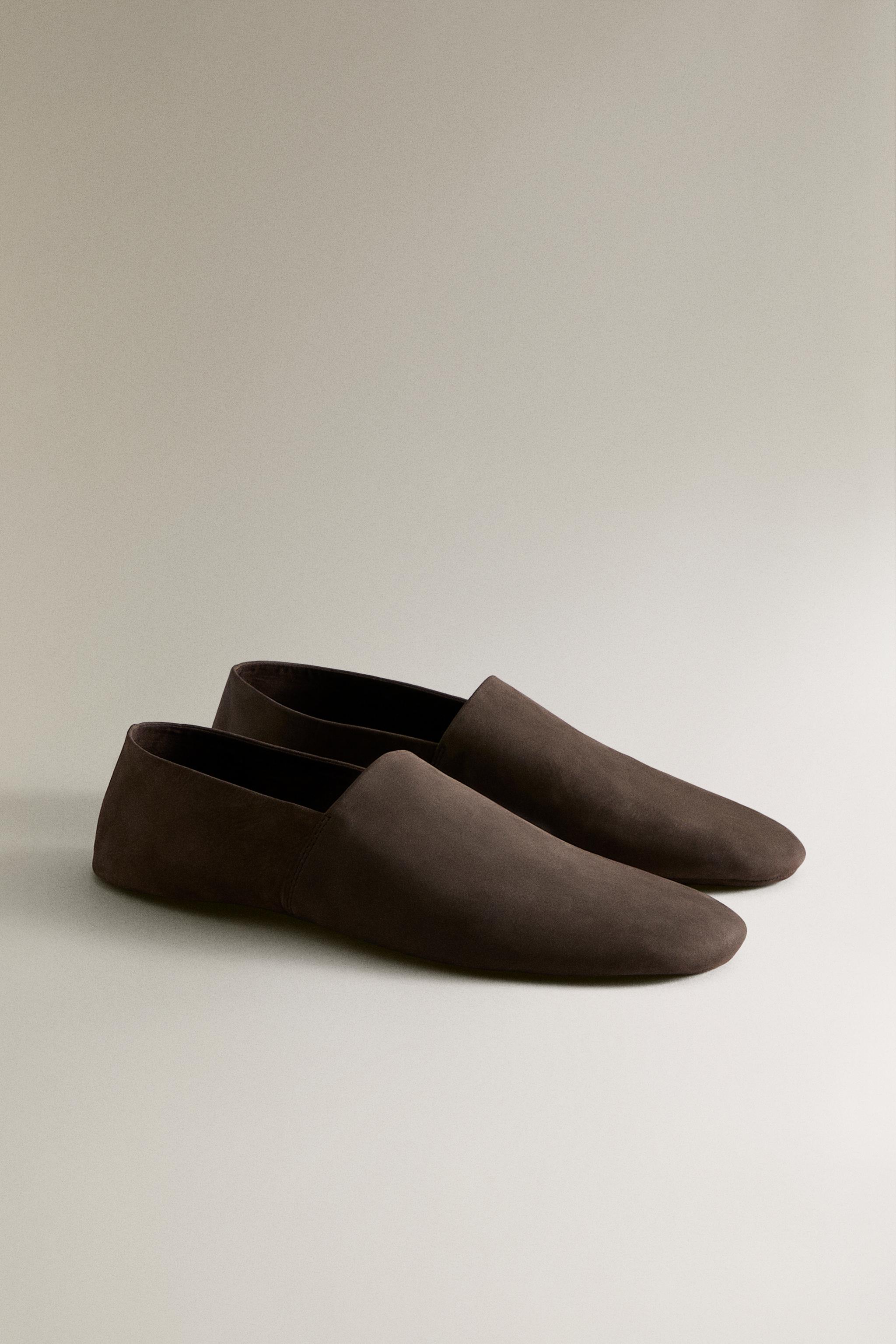 LEATHER TRAVEL MOROCCAN SLIPPERS — Brown