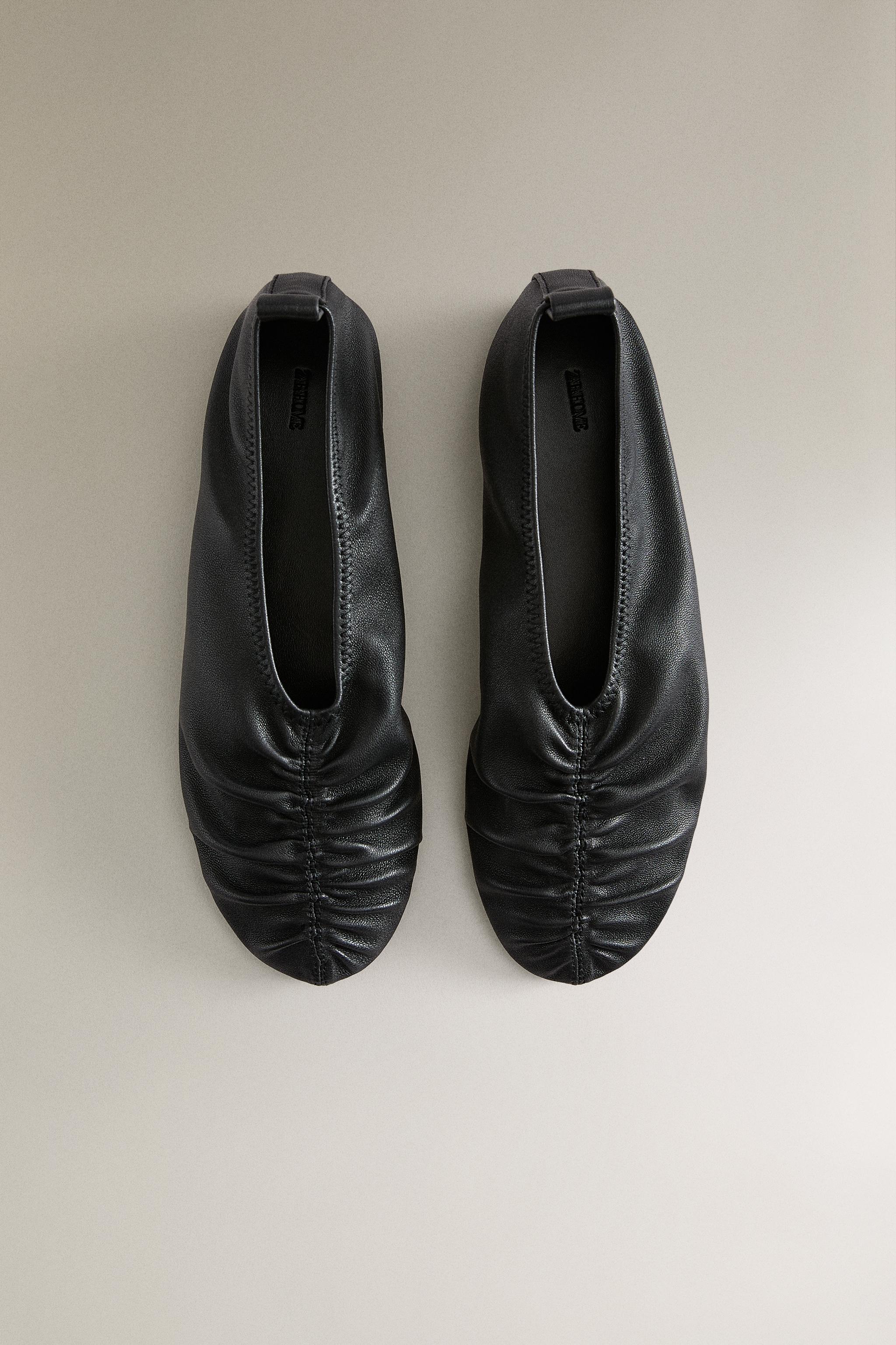 PLEATED LEATHER BALLET FLATS