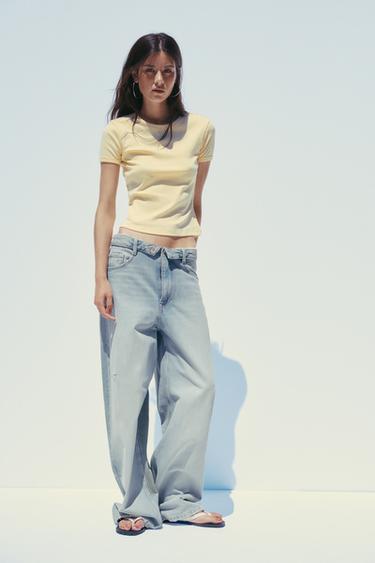 CAMISETA COSTURA ESPALDA - Amarillo de Zara