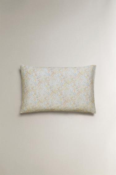 TAIE D’OREILLER SATIN MINI-FLEURS - Blanc cassé de Zara - Image 3