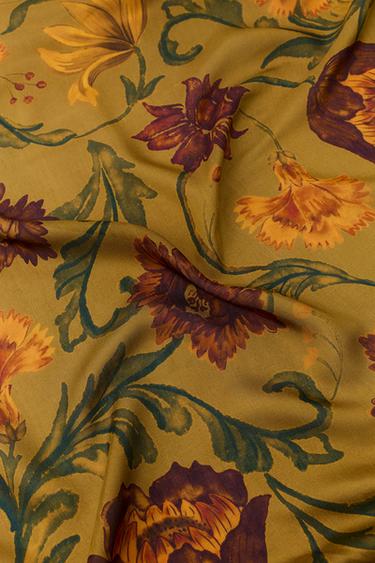 SILK BLEND FLORAL PRINT SCARF - Mustard by Zara - Image 4