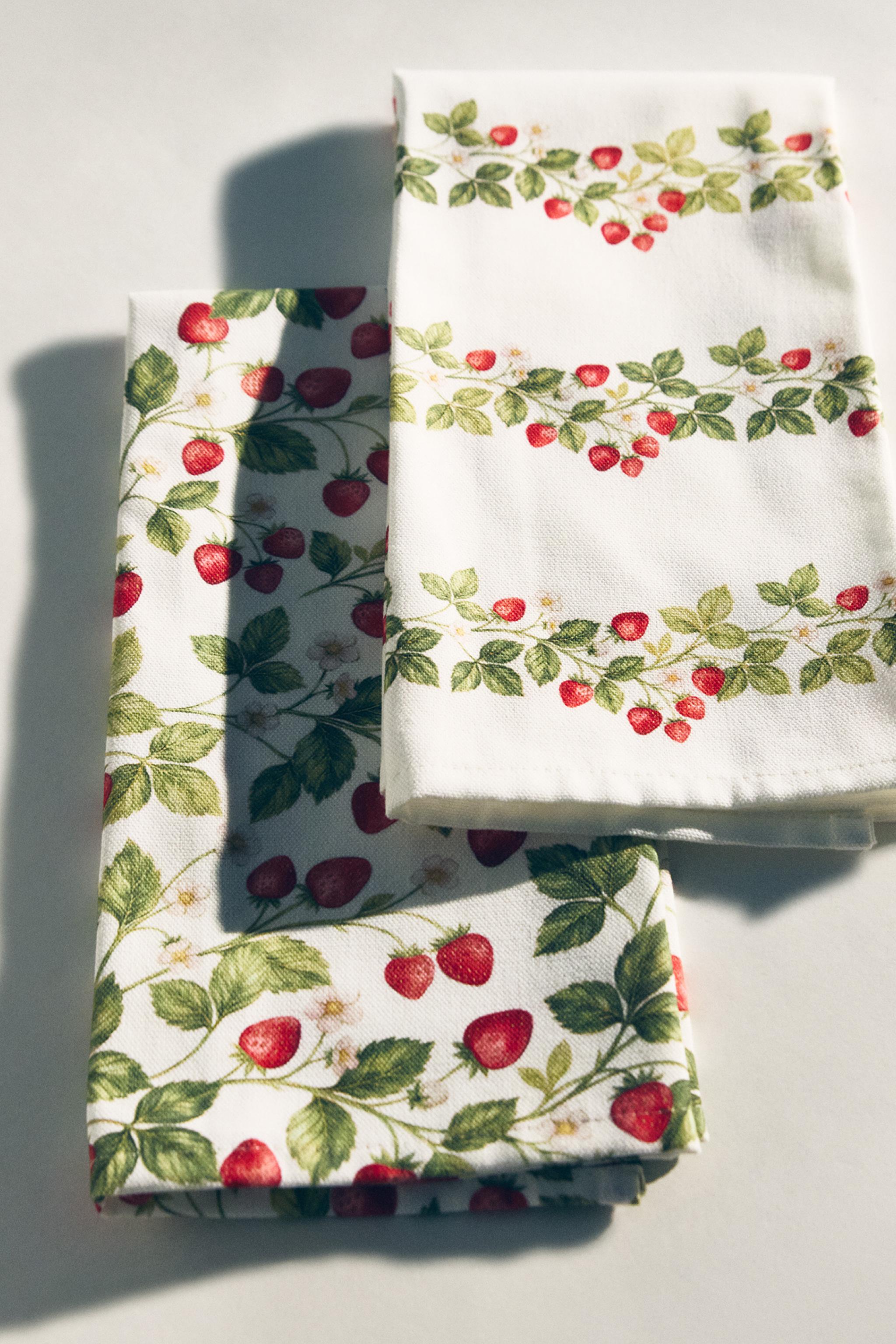 PACK OF FLORAL COTTON TEA TOWELS (PACK OF 2) — White / Red