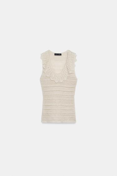 ÁO DỆT KIM HỌA TIẾT THỦNG LỖ RÁP BÈO - Kem từ Zara