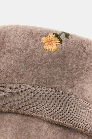 100% WOOL BERET WITH EMBROIDERED FLOWERS - camel by Zara - Image 5