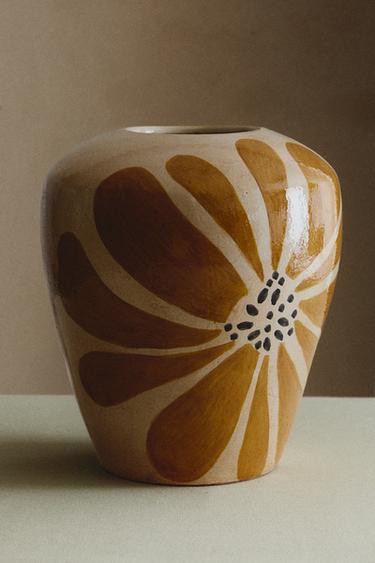 TERRACOTTA FLORAL VASE - yellow by Zara