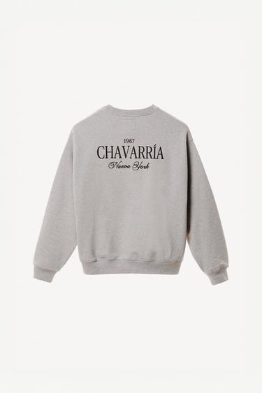 SUDADERA CUELLO REDONDO BORDADOS WILLY CHAVARRIA X ZARA - Gris vigoré de Zara